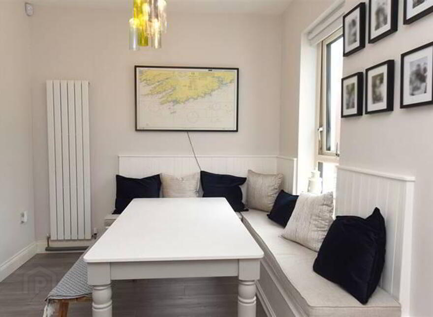 12 Ring Finnan Avenue, Kinsale Manor, Kinsale