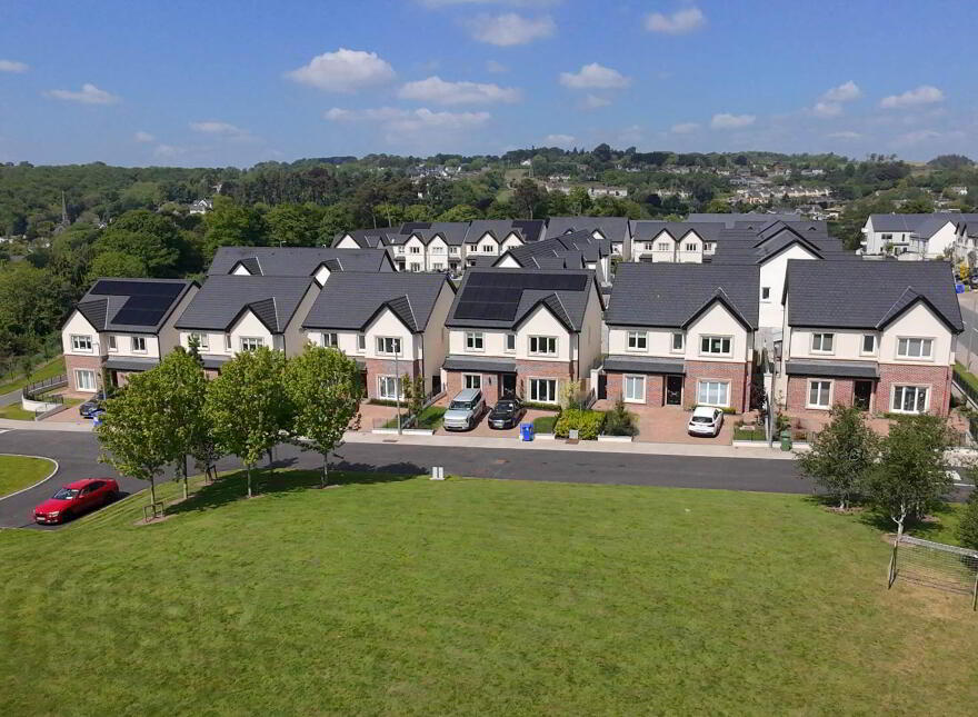 140 Church Green, Ballinglanna, Glanmire, T45E952 photo