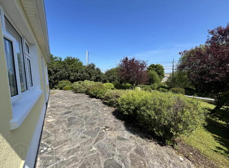 Killogeary, Carrowmore Lacken, Ballina, F26A5V2