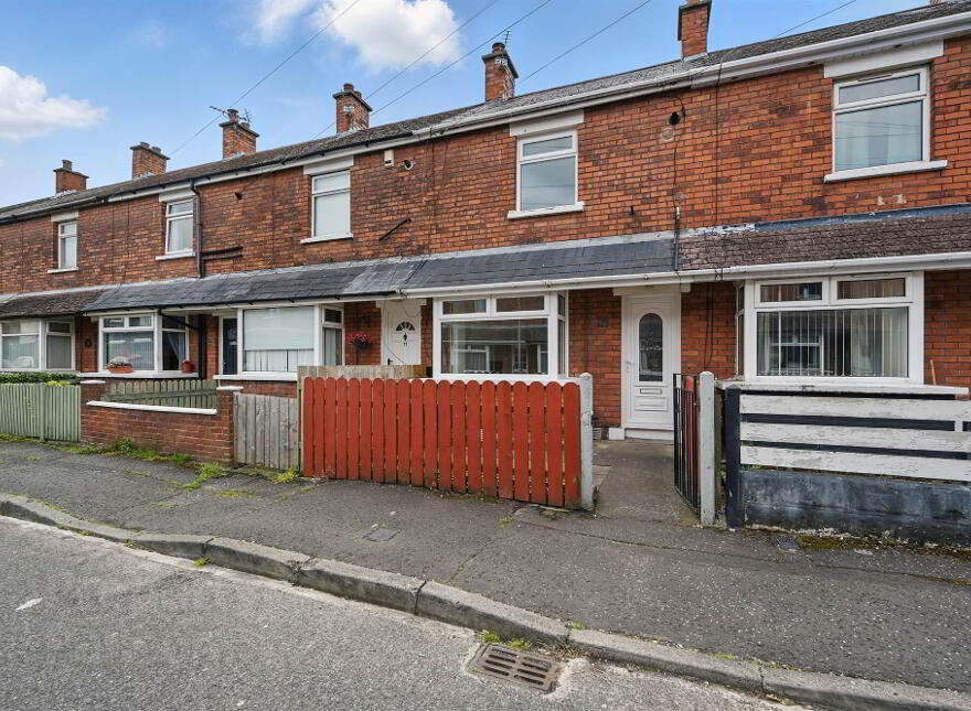 9 Oakdene Drive, Belfast, BT4 1LD photo