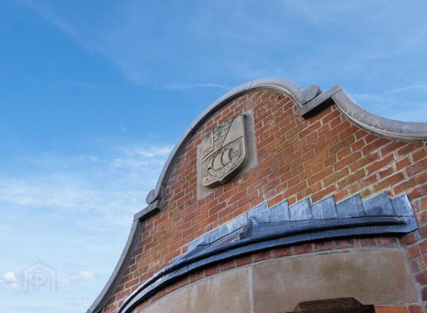 South Gate Lodge, 2 Lady Ishbel Boulevard, Belvoir Park, Belfast, BT8 8SJ