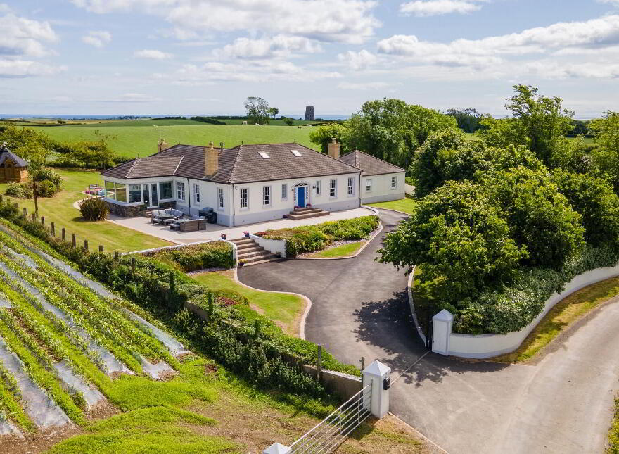 Sliabh Cuan House, 9 Mountain Road, Portaferry, BT22 1PL photo