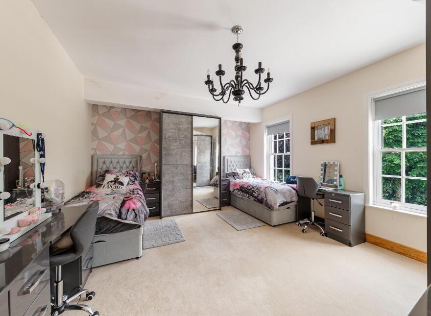 Sliabh Cuan House, 9 Mountain Road, Portaferry, BT22 1PL