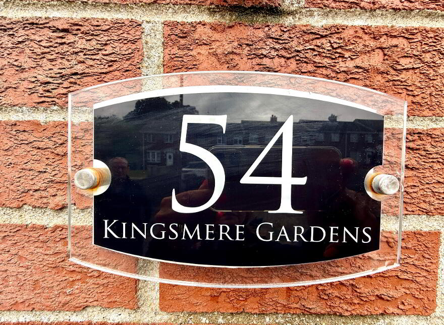 54 Kingsmere Gardens, Waterisde, L'Derry, BT47 5TR
