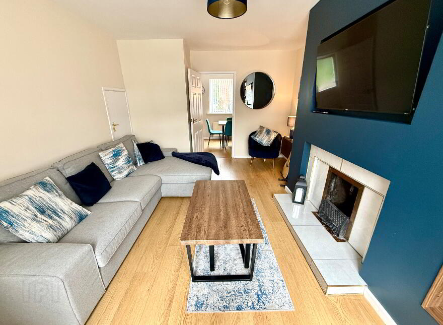 54 Kingsmere Gardens, Waterisde, L'Derry, BT47 5TR