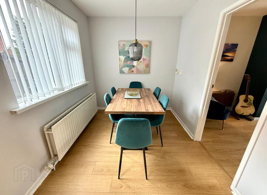 54 Kingsmere Gardens, Waterisde, L'Derry, BT47 5TR