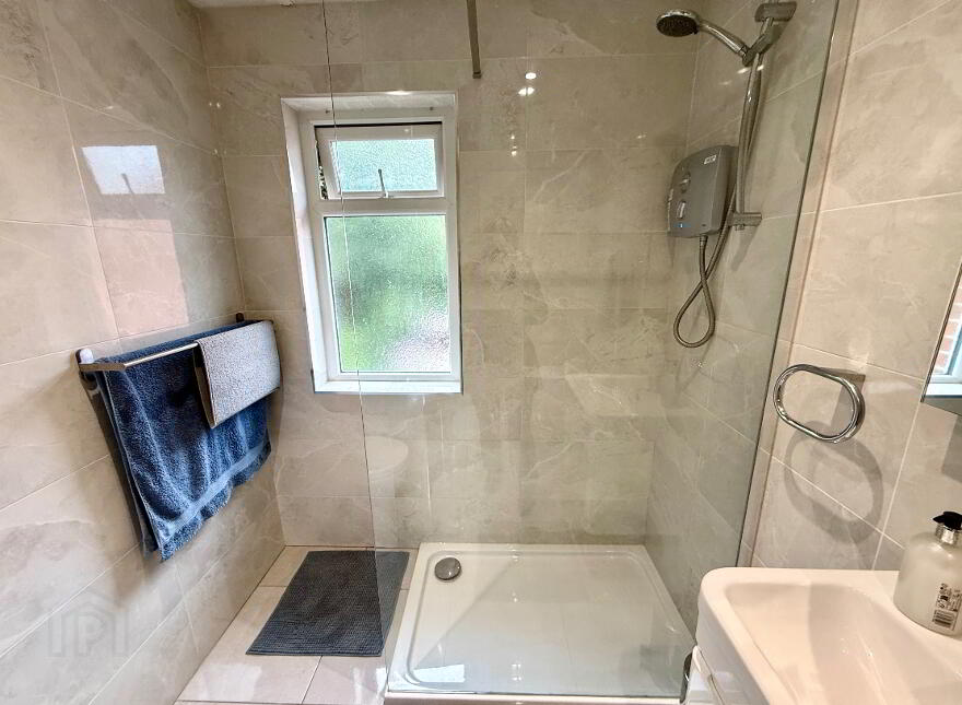 54 Kingsmere Gardens, Waterisde, L'Derry, BT47 5TR
