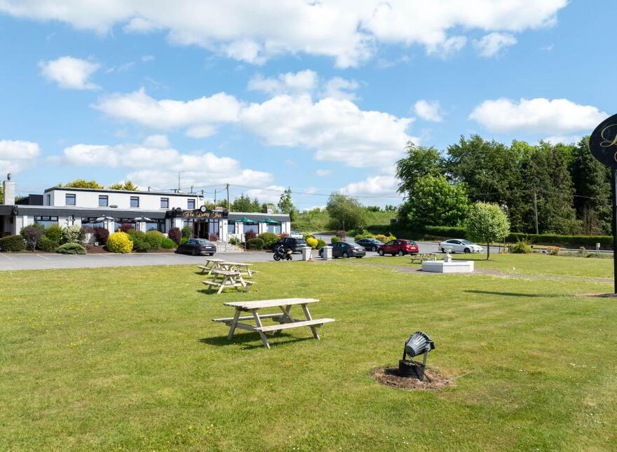 The Lavey Inn, Dublin Road, Knockanoark, Cavan Town, H12P793