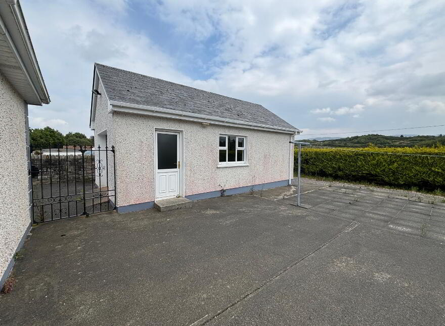 Portnoo Road, Ardara, F94PW24