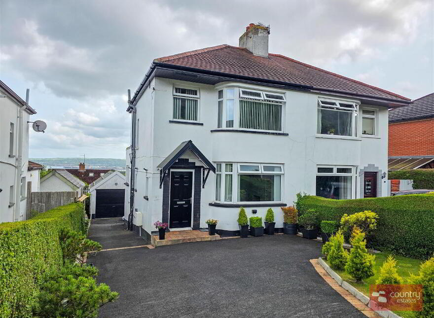 122 Serpentine Road, Newtownabbey, BT36 7JG photo