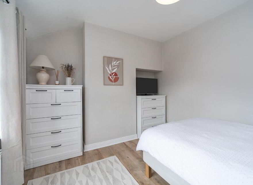 30 Wandsworth Gardens, Belfast, BT4 3NL