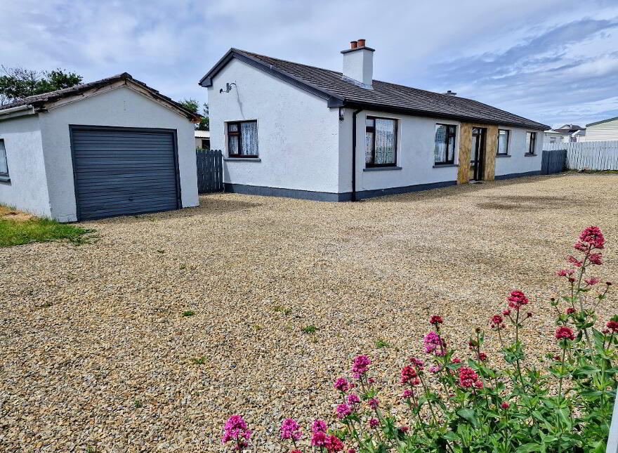Tullan Strand Road, Bundoran, F94TN88