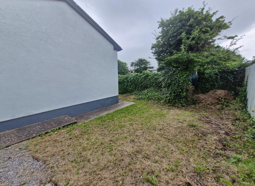 Tullan Strand Road, Bundoran, F94TN88