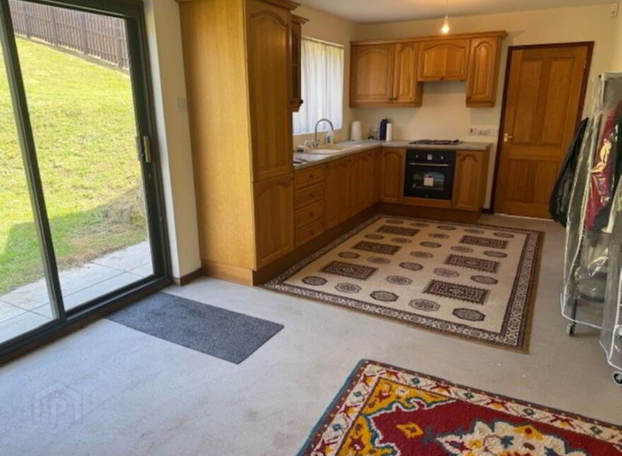 8 Fairview Avenue, Whitehead, Carrickfergus, BT38 9NU