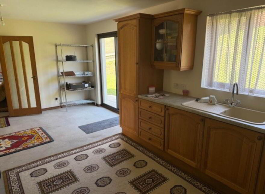 8 Fairview Avenue, Whitehead, Carrickfergus, BT38 9NU