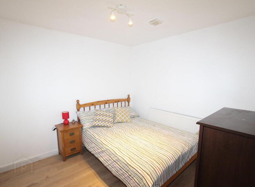 1 Grove Street East, Belfast, BT5 5GG