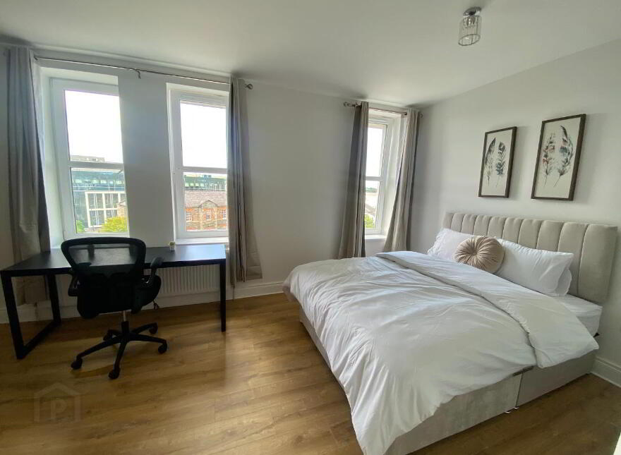 9 Ebrington Terrace ROOM LET, Londonderry, BT47 6JS