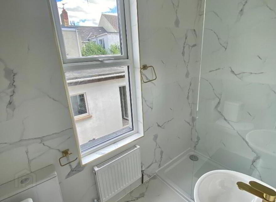 9 Ebrington Terrace ROOM LET, Londonderry, BT47 6JS