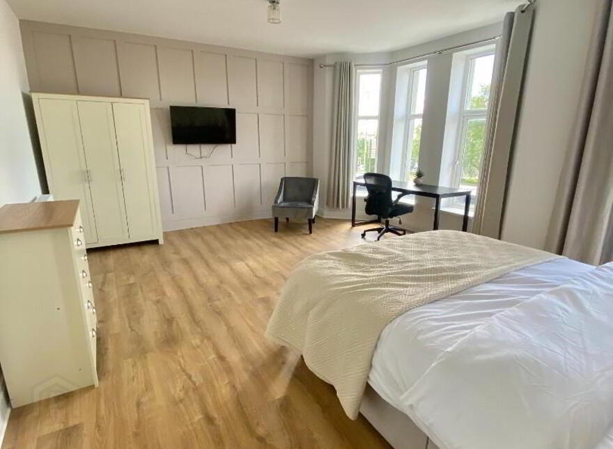 9 Ebrington Terrace ROOM LET, Londonderry, BT47 6JS
