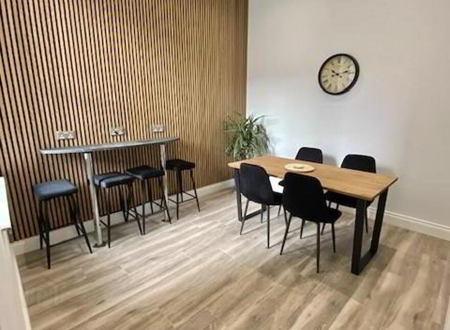 9 Ebrington Terrace ROOM LET, Londonderry, BT47 6JS