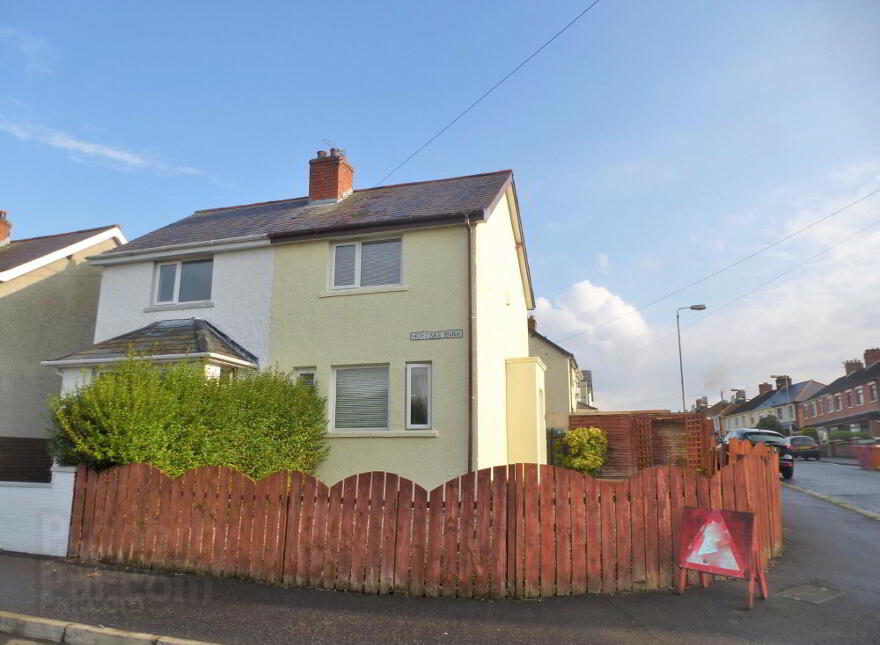 12 Wallasey Park, Belfast, BT14 6PN photo