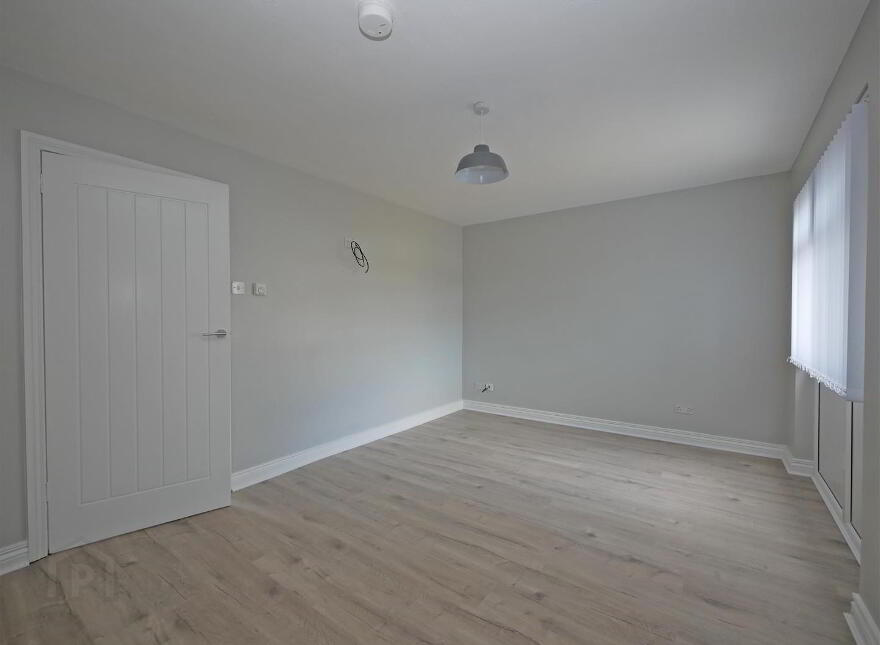 3 Killynure Road, Church Road, Carryduff, Belfast, BT8 8EE