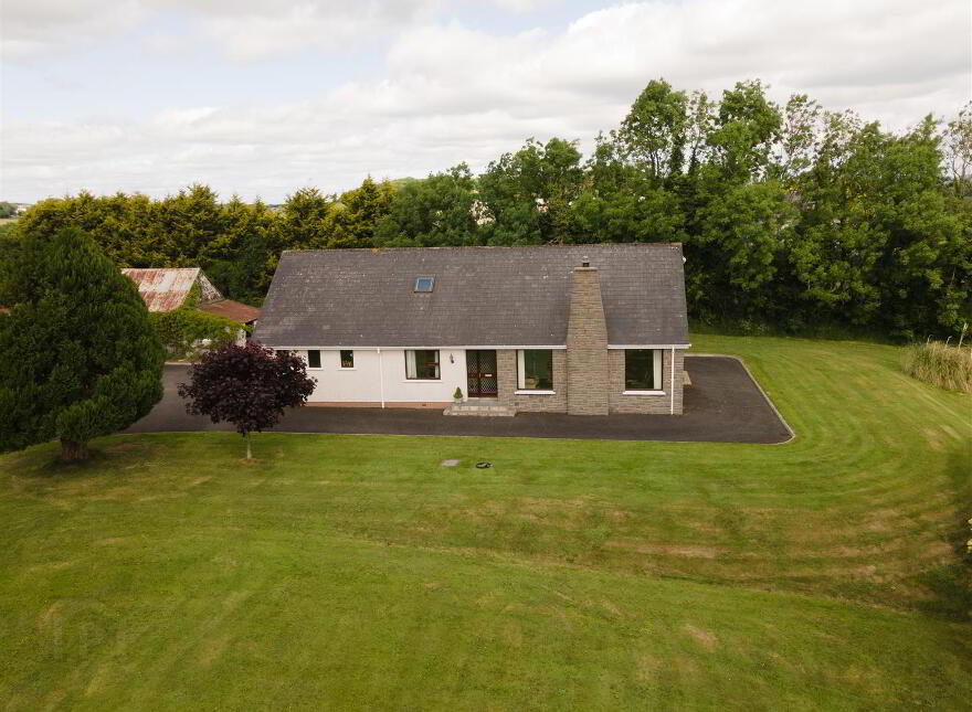 67 Ballycrune Road, Hillsborough, BT26 6NH