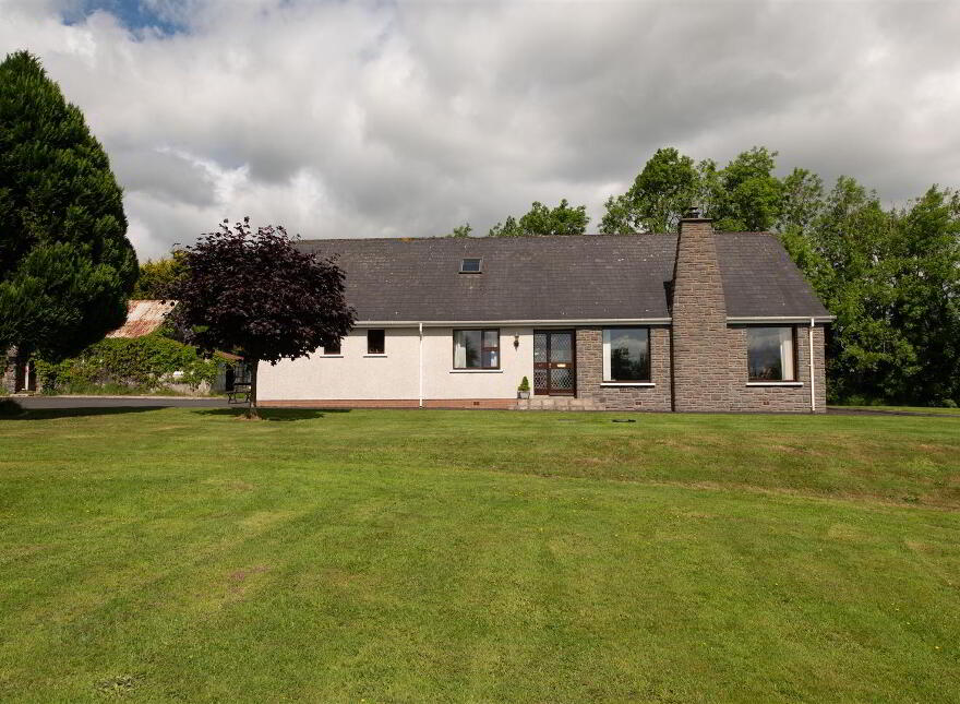 67 Ballycrune Road, Hillsborough, BT26 6NH