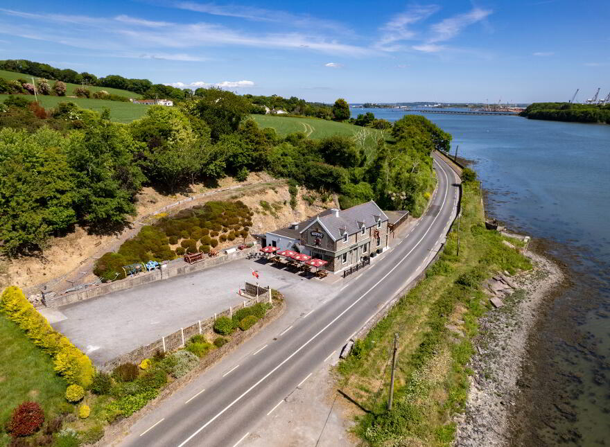 Murphs Pub, Strand Road, Monkstown, Cork, T12FP80 photo