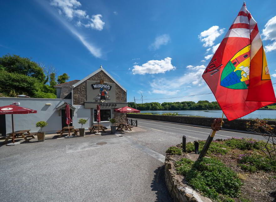 Murphs Pub, Strand Road, Monkstown, Cork, T12FP80