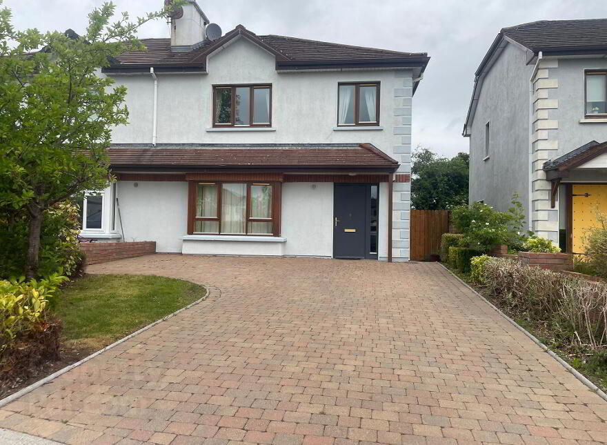 9 Abbeyville, Galway Rd, Lisnamult, F42Y721 photo