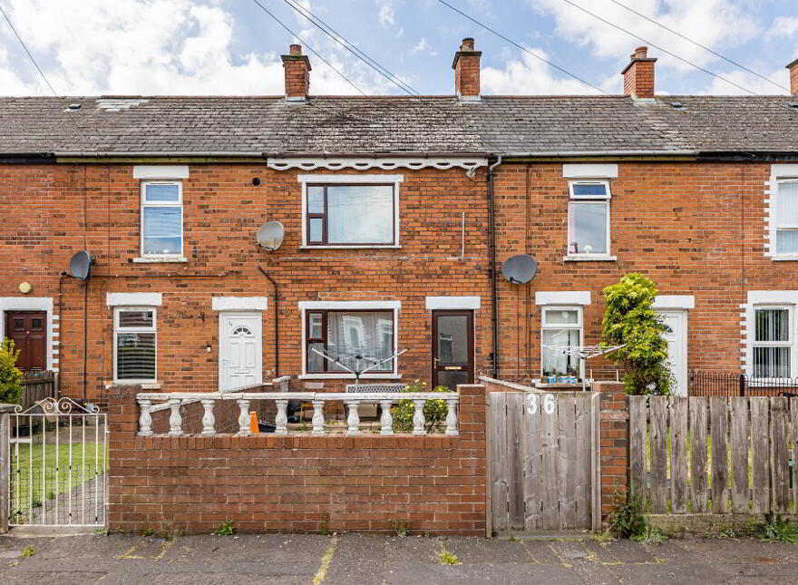 36 Parkgate Parade, Belfast, BT4 1ET photo