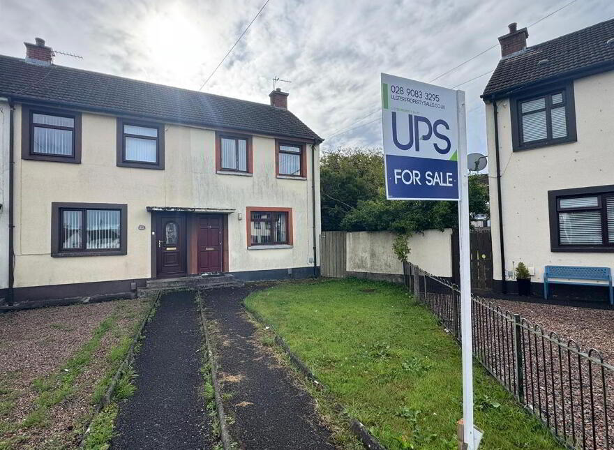21 Queens Park, Ballyclare Road, Newtownabbey, BT36 5HS