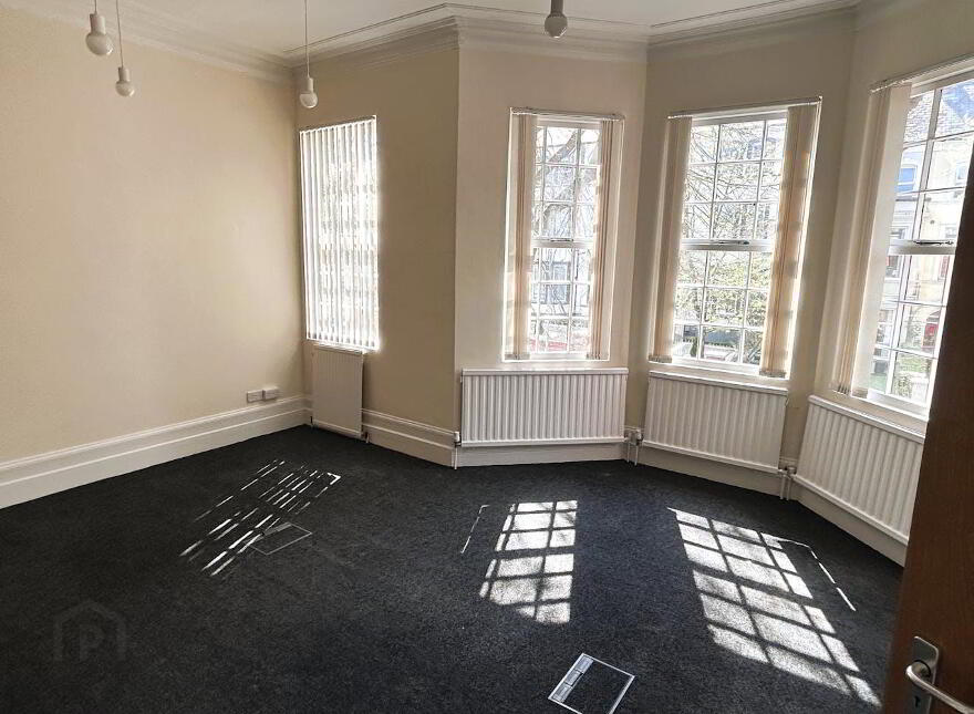 89 Wellington Park, Belfast, BT9 6DP