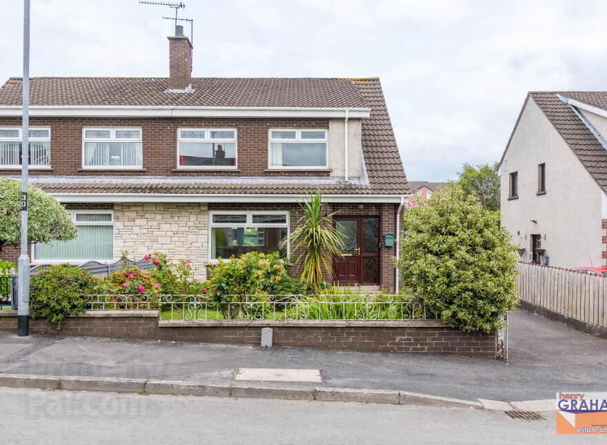 Oakdale, Newtownards, BT23 5TT photo