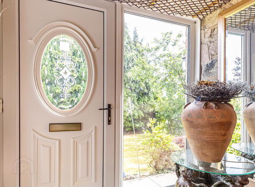 14 Moss Road, Lisburn, BT27 4NW