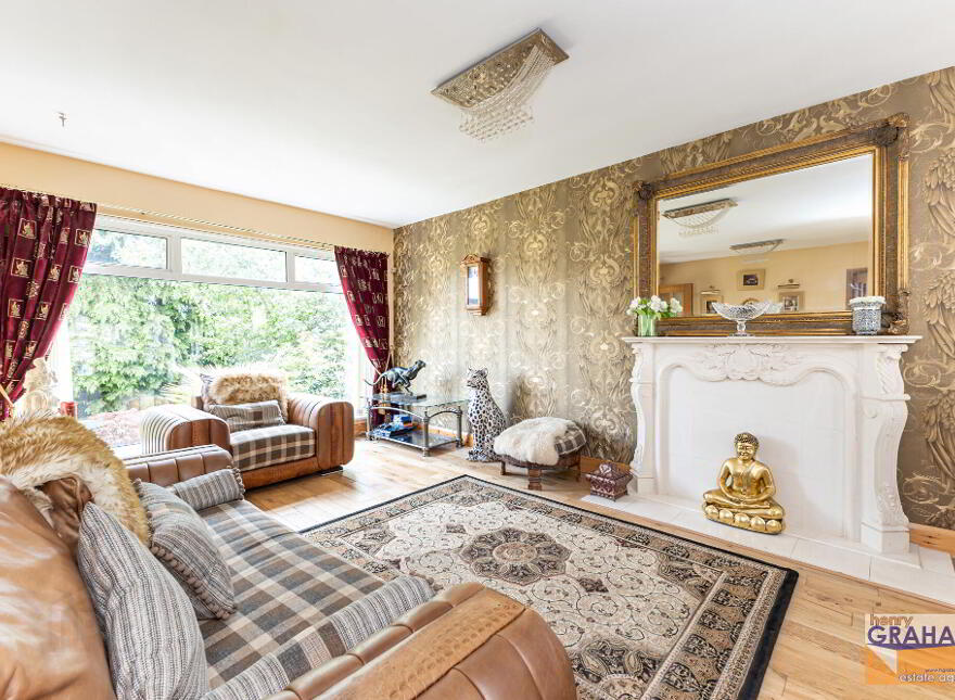 14 Moss Road, Lisburn, BT27 4NW