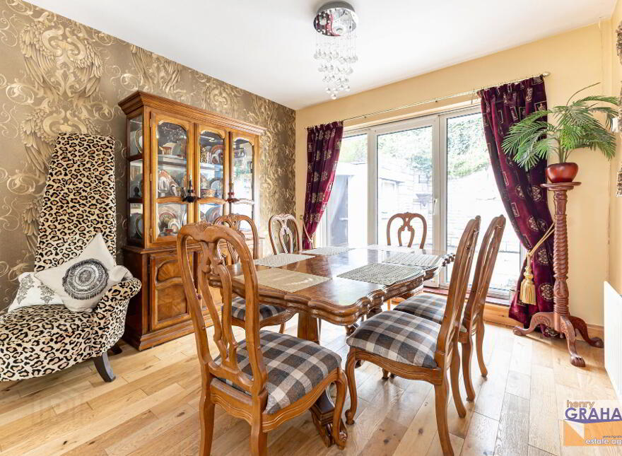 14 Moss Road, Lisburn, BT27 4NW