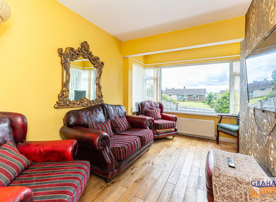 14 Moss Road, Lisburn, BT27 4NW