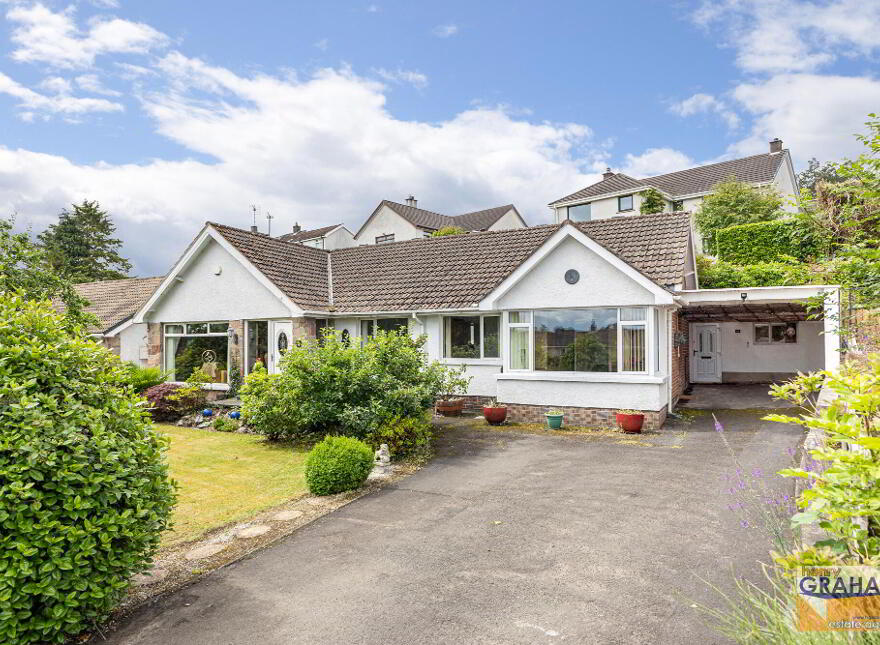 14 Moss Road, Lisburn, BT27 4NW