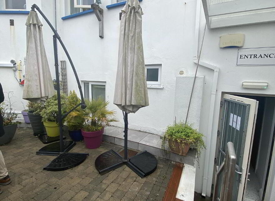 Revive Cafe, 35 Eyre Street, Galway City