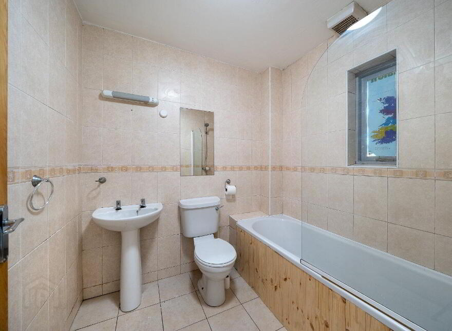3 Cuirt An Oir, Athlone Road, Longford Town, N39KW44