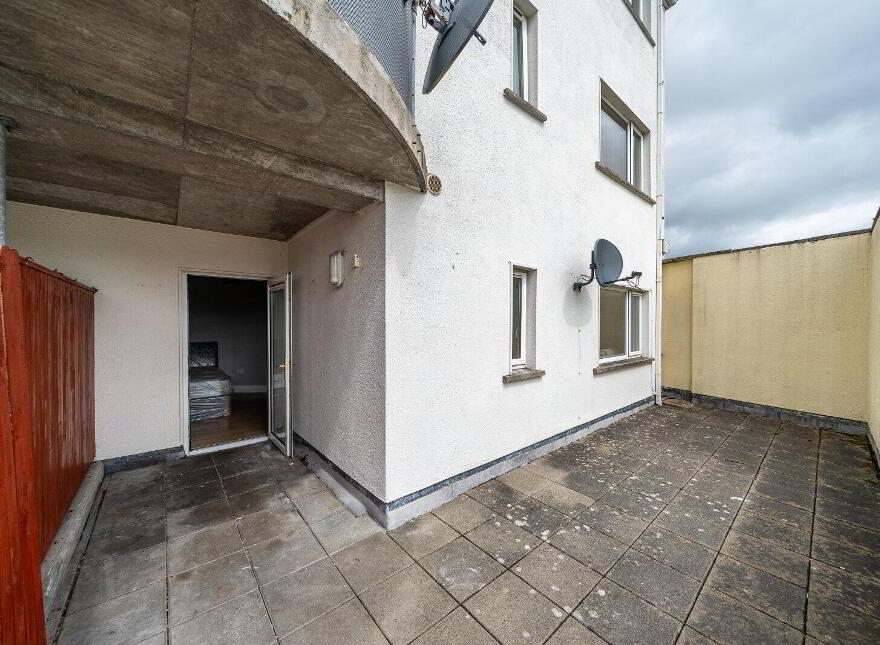 3 Cuirt An Oir, Athlone Road, Longford Town, N39KW44