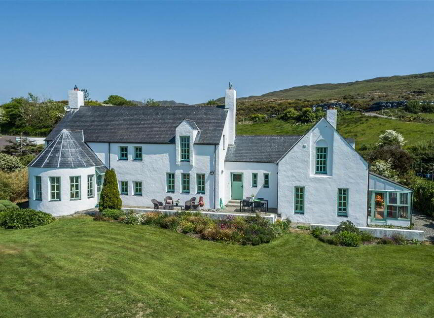 Four Blues Gloun, Schull, West, P81V202