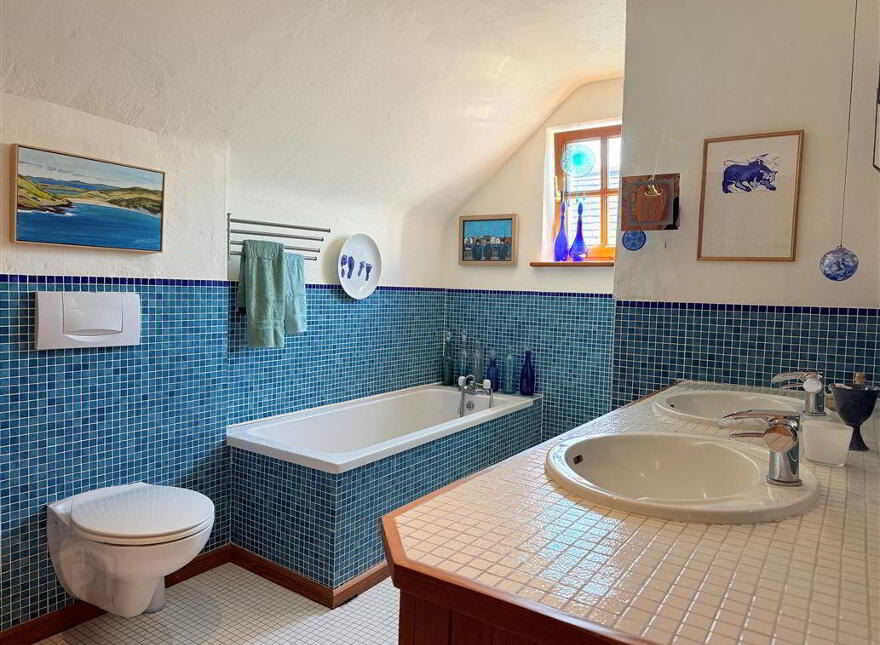Four Blues Gloun, Schull, West, P81V202