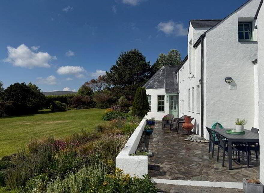 Four Blues Gloun, Schull, West, P81V202