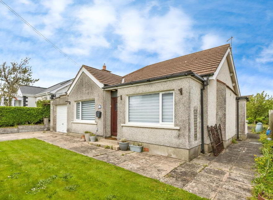 208 Ballywalter Road, Millisle, Newtownards, BT22 2LY photo