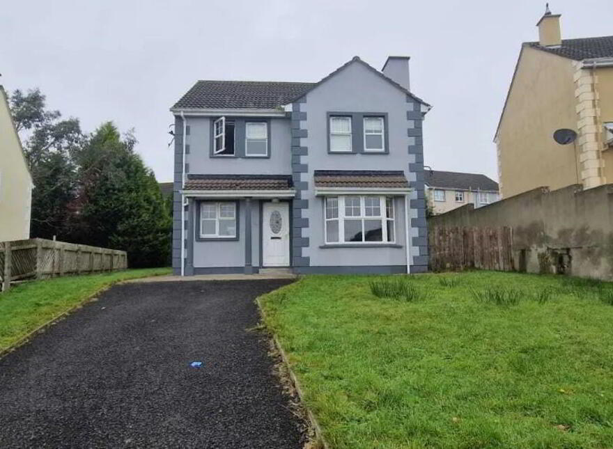 37 Solomons Manor, Letterkenny, F92C2V9 photo