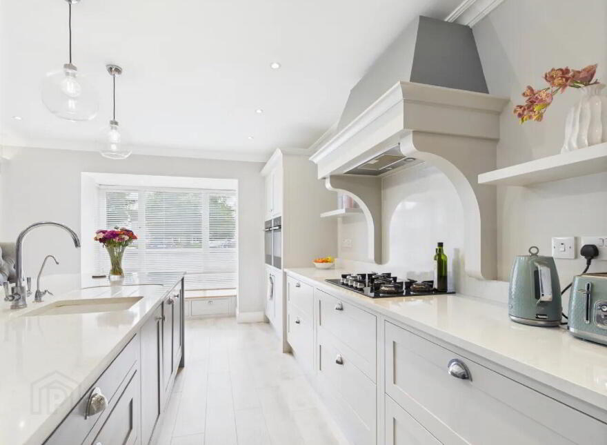 15 Hazelwood, Dublin Road, Thurles, E41T1D2