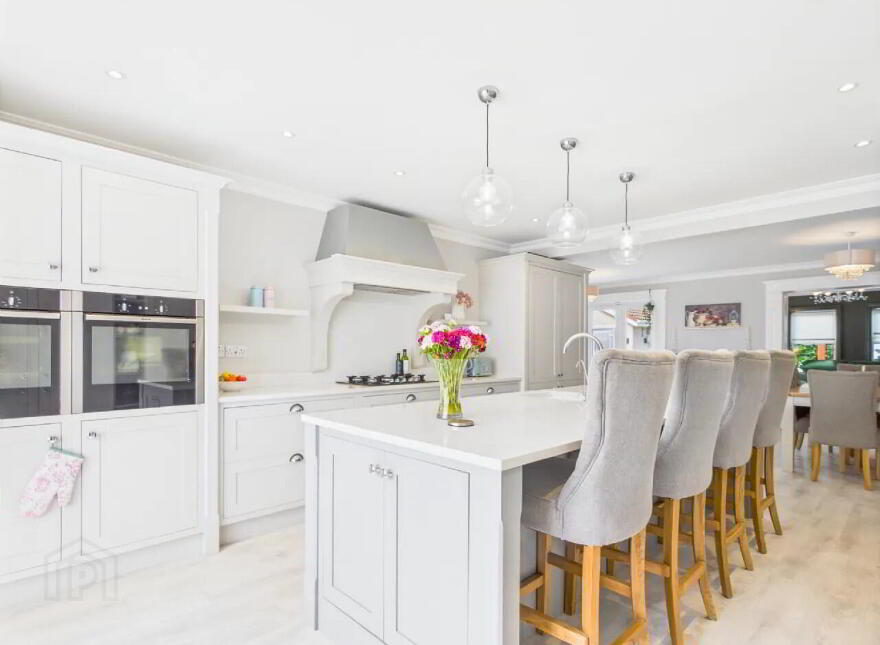 15 Hazelwood, Dublin Road, Thurles, E41T1D2